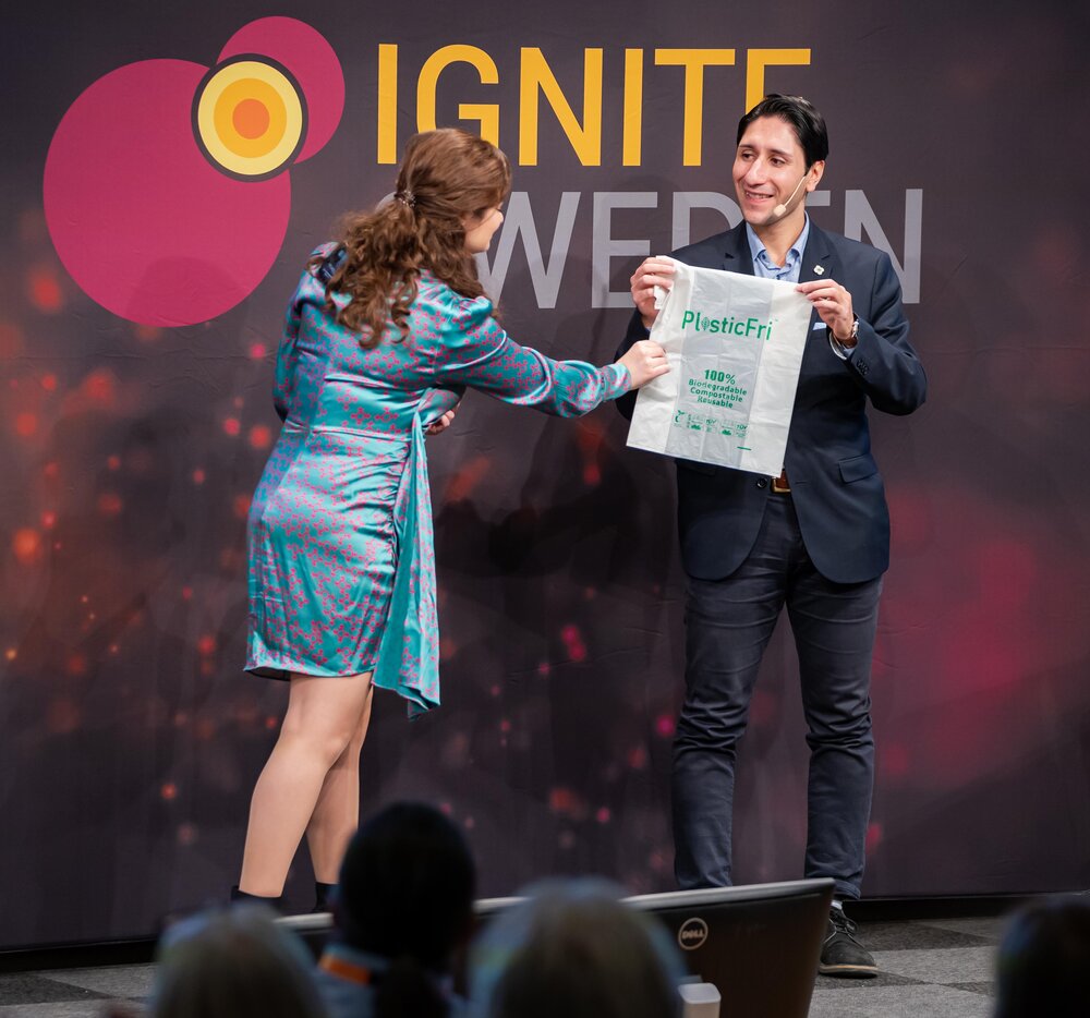 Max Mohammadi, the co-founder of PlasticFri, pitched on Ignite Sweden Day.